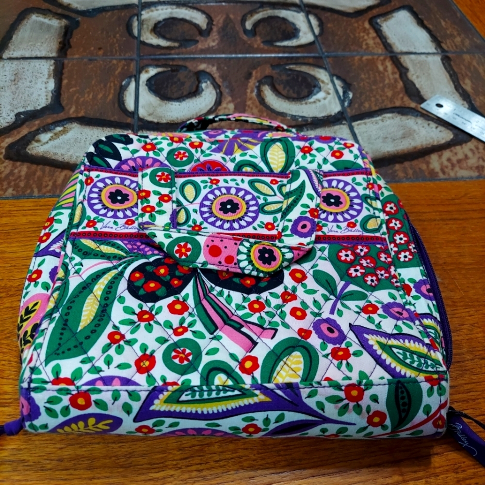 Vera Bradley glenna makeup bag green purple